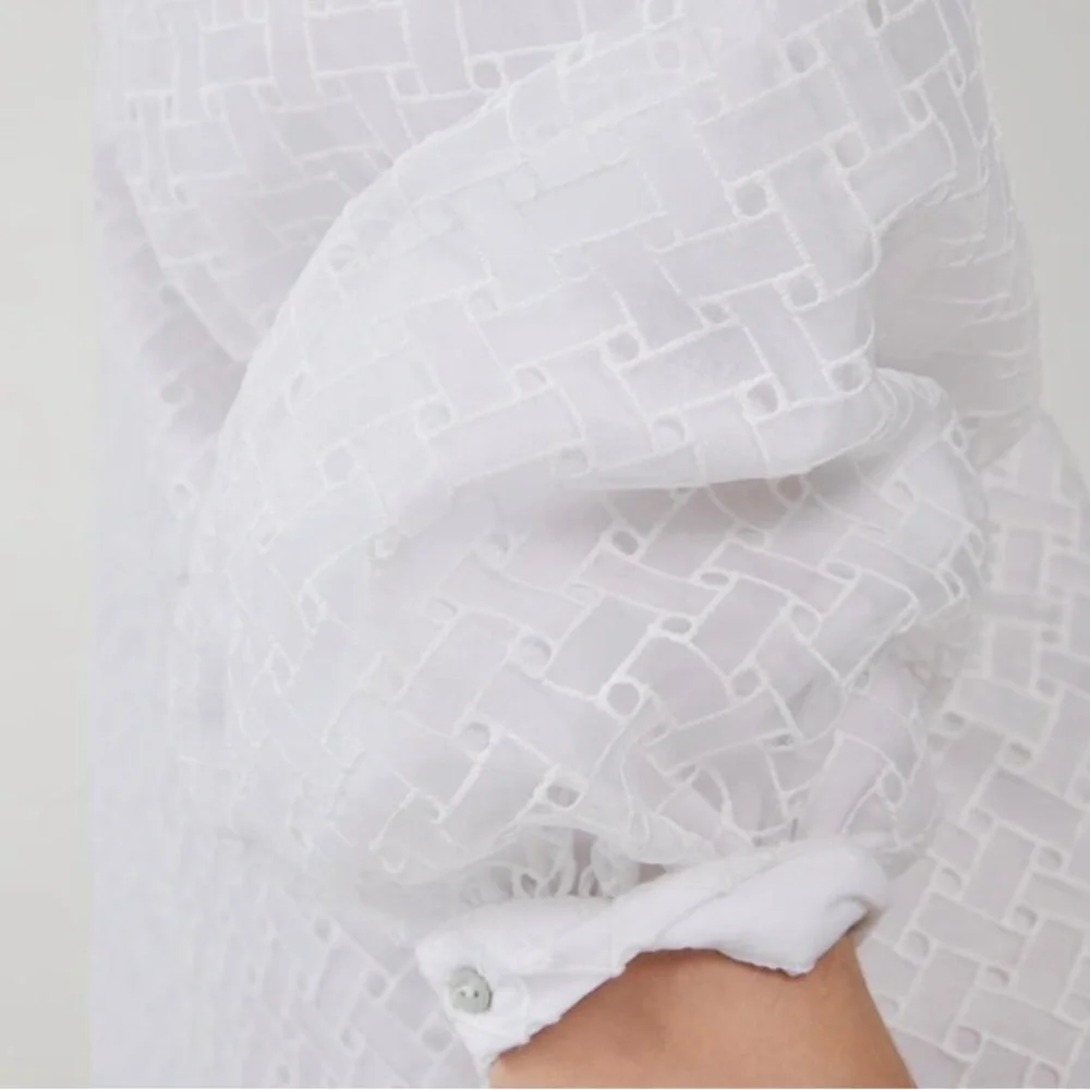 ZARA Voluminous Textured Eyelet Lace Top